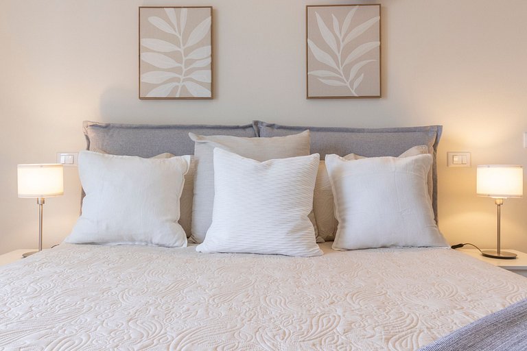 Relax a Lucca: Terrazza, Stile e Parcheggio