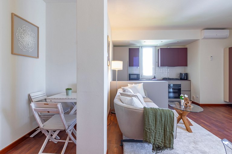 Appartamento con Terrazza e Parcheggio a Lucca